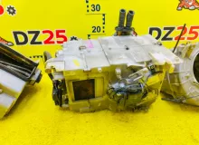 Печка салона MITSUBISHI PAJERO 1994/Цвет T88H81 MB657311 V26WG 4M40T/4M40TE, передняя