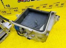 Печка салона MITSUBISHI PAJERO 1998/Цвет W09A69 MB813361 V25W 6G74, передняя
