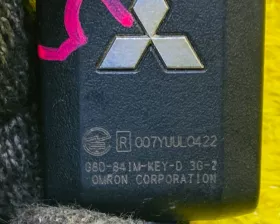 Ключ зажигания MITSUBISHI