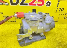 Компрессор кондиционера TOYOTA VOXY 2014/Цвет 1F7 8837028030 ZWR80G 2ZRFXE, передний