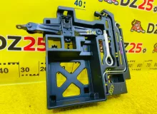 Поддомкратник/ домкрат LEXUS CT200H 2011/Цвет 212 6477776010 ZWA10 2ZRFXE, задний