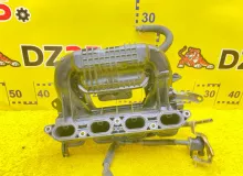 Коллектор впускной TOYOTA PRIUS 2016/Цвет 070 1712037110 ZVW50 2ZRFXE, передний