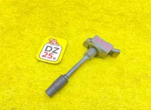 Катушка зажигания TOYOTA PRIUS 2016/Цвет 070 9091902272 ZVW50 2ZRFXE, передняя