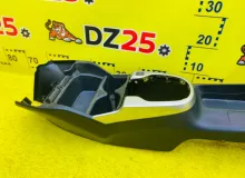 Бардачок между сиденьями HONDA FIT 2014/Цвет NH731P 83452T5C003ZA GP5 LEB, передний