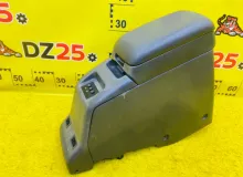 Бардачок между сиденьями TOYOTA LAND CRUISER 1993/Цвет 20R 589116005003 FZJ80G 1FZFE, передний