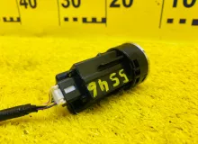 Кнопка старта TOYOTA VOXY 2014/Цвет 202 8961130140 ZWR80G 2ZRFXE, передняя