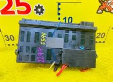 Блок предохранителей Land Rover RANGE ROVER 2006/Цвет 697 YQE500090 L322 448PN, передний