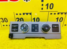 Часы Land Rover RANGE ROVER 2006/Цвет 697 YUL500710PUY L322 448PN, передние