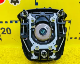 Подушка безопасности водителя Toyota