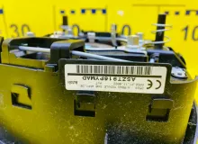 Подушка безопасности водителя TOYOTA PRIUS С ЗАРЯДОМ|2016 4513047231 ZVW50 2ZRFXE, передняя