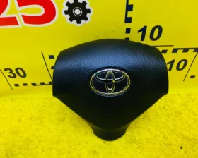 Подушка безопасности водителя Toyota