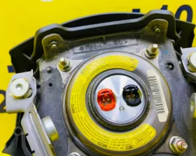 Подушка безопасности водителя Toyota