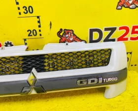 Решетка радиатора Mitsubishi