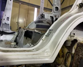 Порог кузова Mitsubishi