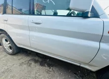 Порог кузова MITSUBISHI PAJERO IO 2000/Цвет W75D MR414628 H76W 4G93T, правый