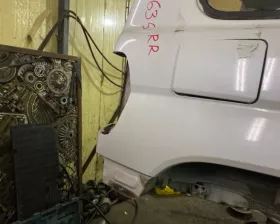 Крыло заднее Mitsubishi