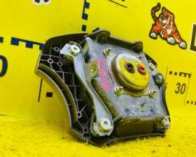Подушка безопасности водителя Toyota
