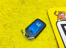 Ключ зажигания HONDA FIT 2014/Цвет NH624P 72147T5CJ01 GP5 LEB, передний