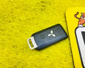 Ключ зажигания MITSUBISHI