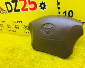 Подушка безопасности водителя Toyota
