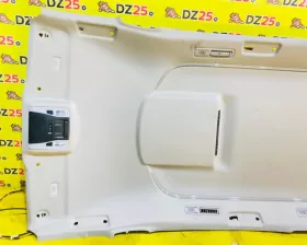 Обшивка потолка Toyota