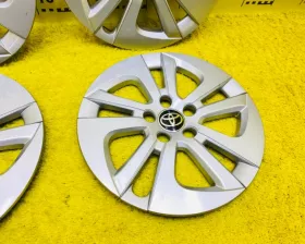 Колпаки на колеса R15 TOYOTA