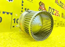 Мотор печки NISSAN SERENA 2016/Цвет QAB 272253GR1A GFNC27 MR20DD, передний