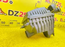 Корпус воздушного фильтра Land Rover RANGE ROVER 2006/Цвет 697 PHB500132 L322 448PN, передний