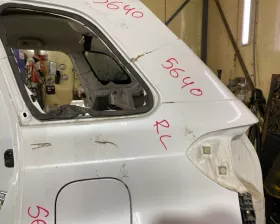 Крыло заднее SUZUKI