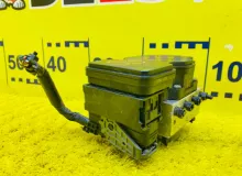 Блок abs TOYOTA PRIUS 2019/Цвет 1F7 11304041030 ZVW51 2ZRFXE, передний