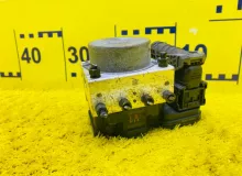 Блок abs TOYOTA PRIUS 2019/Цвет 1F7 11304041030 ZVW51 2ZRFXE, передний
