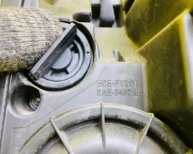 Фара Land Rover