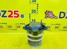 Мотор печки TOYOTA PRIUS 2019/Цвет 1F7 8710358070 ZVW51 2ZRFXE, передний