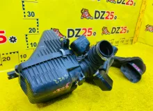 Корпус воздушного фильтра SUZUKI ESCUDO 2012-2017/ЦветZ7T 1370078K00 TDA4W J24B, передний