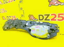Доводчик двери TOYOTA VOXY 2014/Цвет 202 8500528071 ZWR80G 2ZRFXE, задний правый