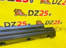 Накладка на порог Land Rover RANGE ROVER 2006/Цвет 697 7000302 L322 448PN, передняя правая