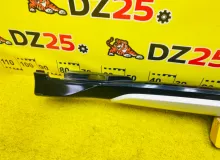 Накладка на порог HONDA VEZEL 2014/Цвет NH731P 71850T5B00 RU3 LEB, передняя левая