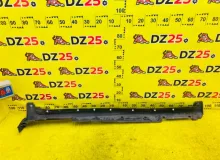 Накладка на порог LEXUS CT200H 2011/Цвет 212 7586076010C0 ZWA10 2ZRFXE, передняя левая