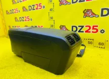 Бардачок между сиденьями TOYOTA HARRIER 2006/Цвет 202 5881048410C0 MHU38W 3MZFE, передний