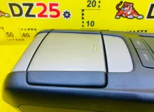 Бардачок между сиденьями TOYOTA HARRIER 2006/Цвет 202 5881048410C0 MHU38W 3MZFE, передний
