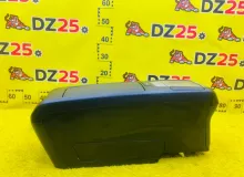 Бардачок между сиденьями TOYOTA HARRIER 2006/Цвет 202 5881048410C0 MHU38W 3MZFE, передний