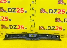 Пластик замка багажника NISSAN SERENA 2016/Цвет K23 849905TA0B GFNC27 MR20DD, задний