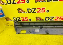 Накладка на порог Land Rover RANGE ROVER 2005/Цвет 697 7000301 L322 428PS, передняя левая