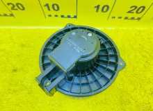 Мотор печки TOYOTA HARRIER 2006/Цвет 202 8710348050 GSU31W 2GRFE, передний