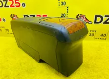 Бардачок между сиденьями TOYOTA HARRIER 2006/Цвет 202 5881048290C0 GSU31W 2GRFE, передний
