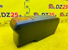 Бардачок между сиденьями TOYOTA HARRIER 2006/Цвет 202 5881048290C0 GSU31W 2GRFE, передний