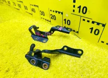 Петля капота LEXUS CT200H 2011/Цвет 212 5341076030 ZWA10 2ZRFXE, передняя