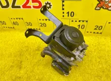 Блок abs TOYOTA HARRIER 2006/Цвет 202 4405048220 GSU31W 2GRFE, передний