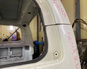 Крыло заднее NISSAN