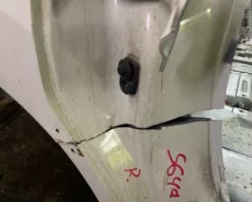Крыло заднее NISSAN
